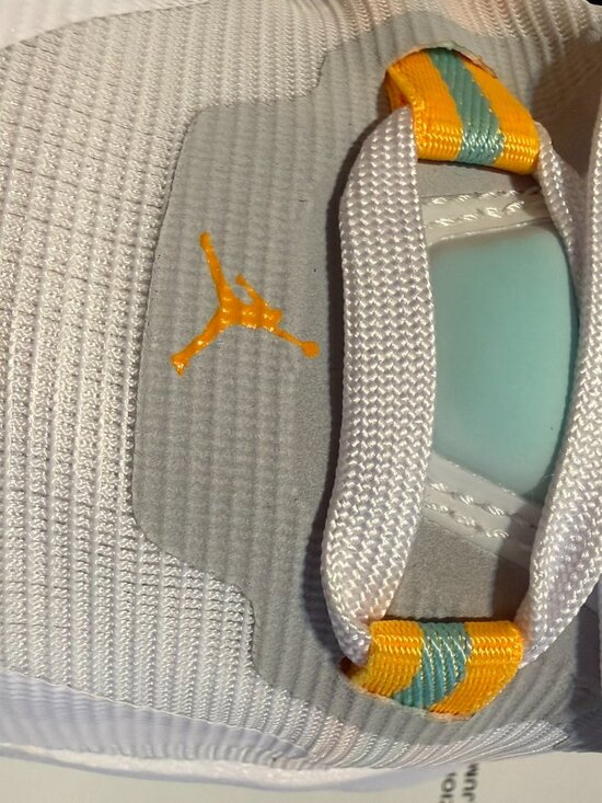 Air Jordan Zion 1 White Laser Orange Turquoise Men 11.5 / Women 13 main image 11